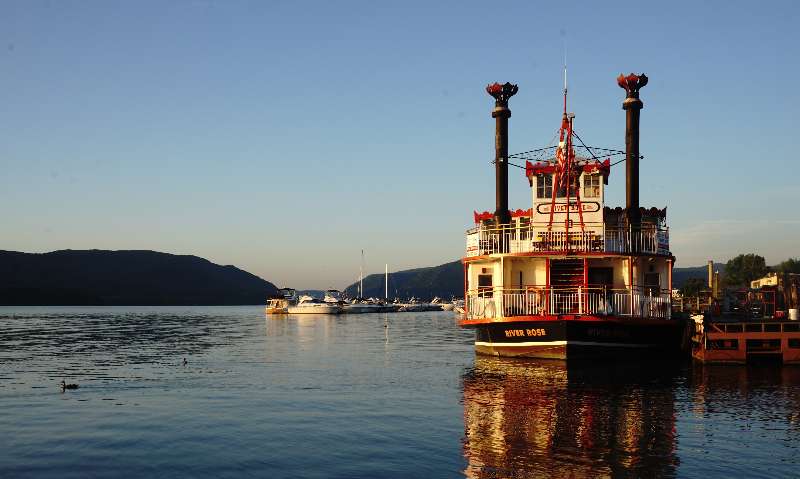 Hudson River Fall Foliage Cruise